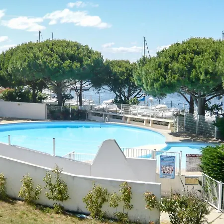 Le Quai Aux Fleurs-5 By Interhome Apartment *